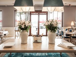Hotel Image 6