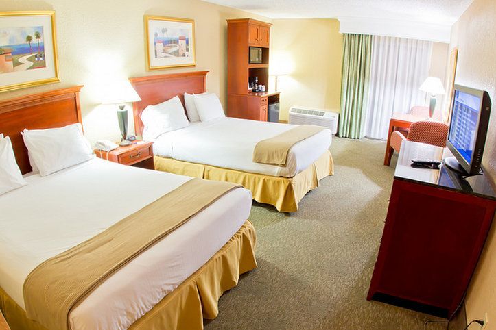 Holiday Inn Express Orange Beach - On The Beach, an IHG Hotel