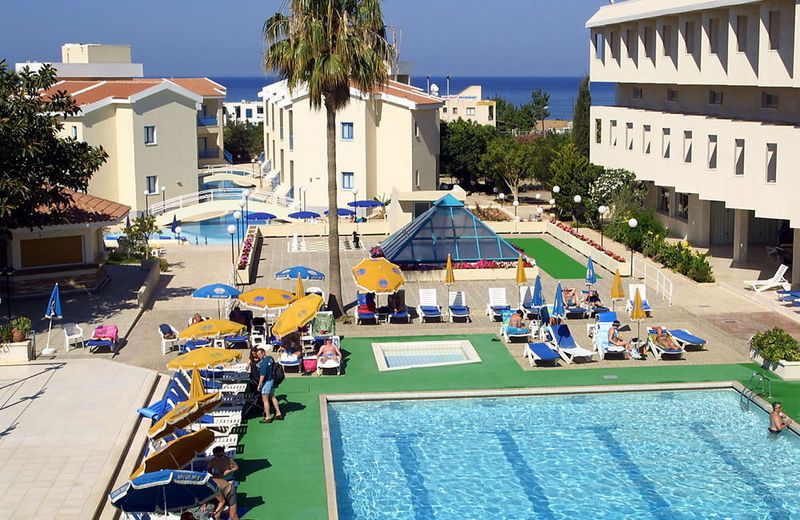 Kissos Hotel