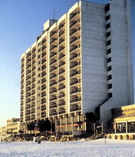 Landmark Holiday Beach, a VRI resort