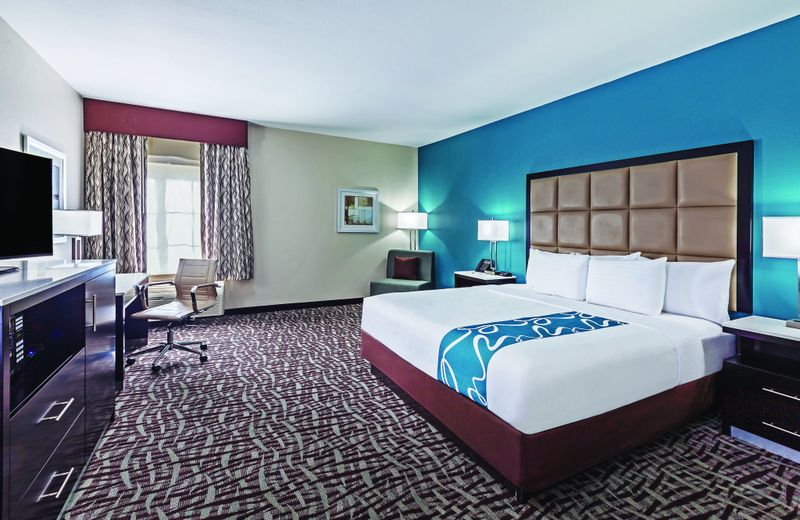 La Quinta Inn and Suites by Wyndham Paris