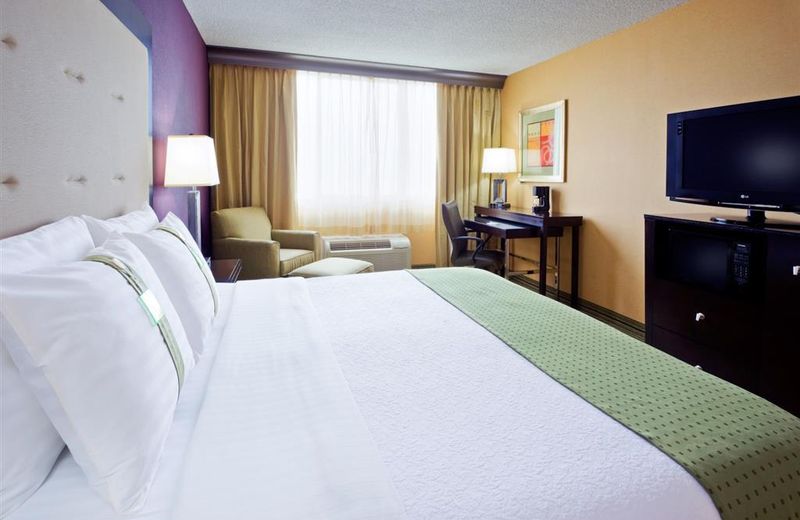 Holiday Inn Hotel & Suites Parsippany/Fairfield, an IHG Hotel