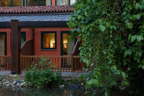 Outdoor Pictures 24