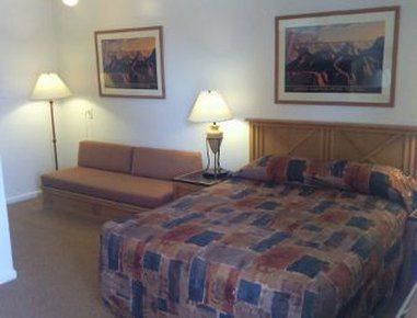 KNIGHTS INN - PHOENIX