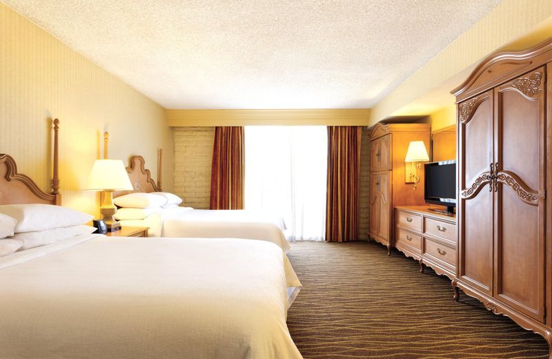 Embassy Suites Phoenix Airport at 24th Street