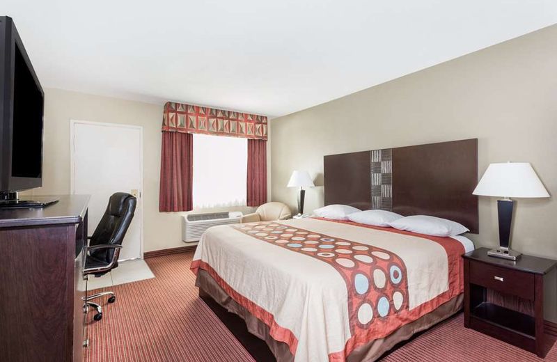 Super 8 By Wyndham Phoenix Downtown