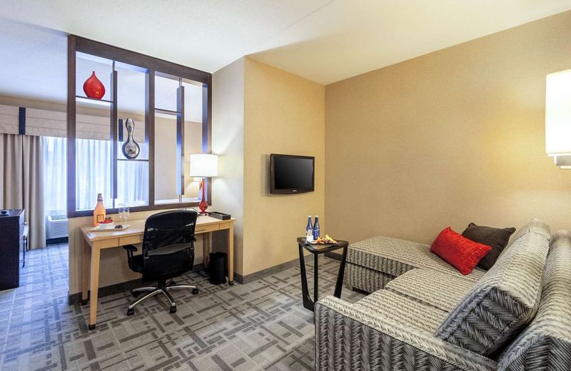 Cambria Hotel Pittsburgh - Downtown
