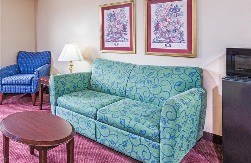 Quality Inn & Suites Harmarville