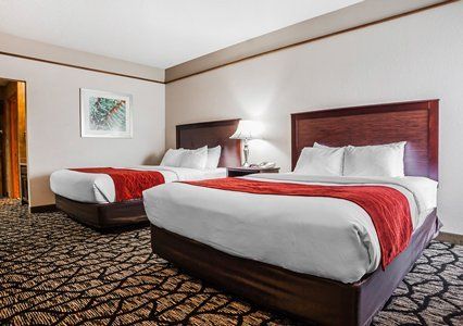 Quality Inn & Suites Kansas City Airport North