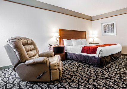 Quality Inn & Suites Kansas City Airport North