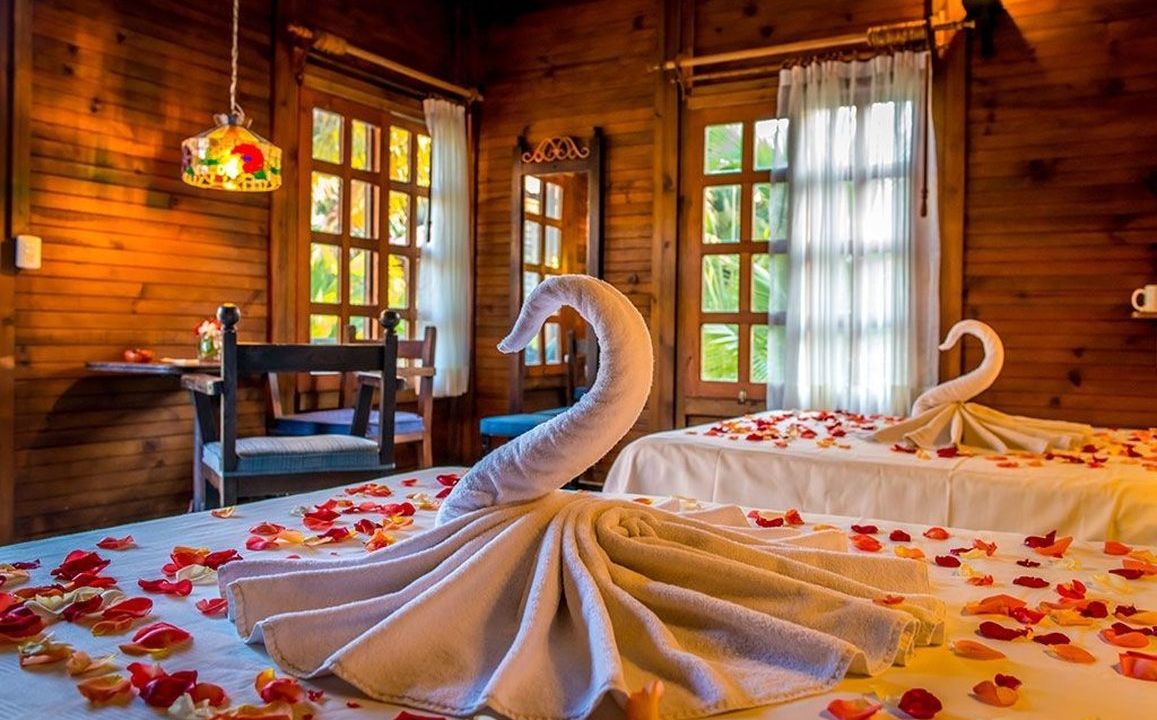 Petit Lafitte Beach Front Hotel & Bungalows