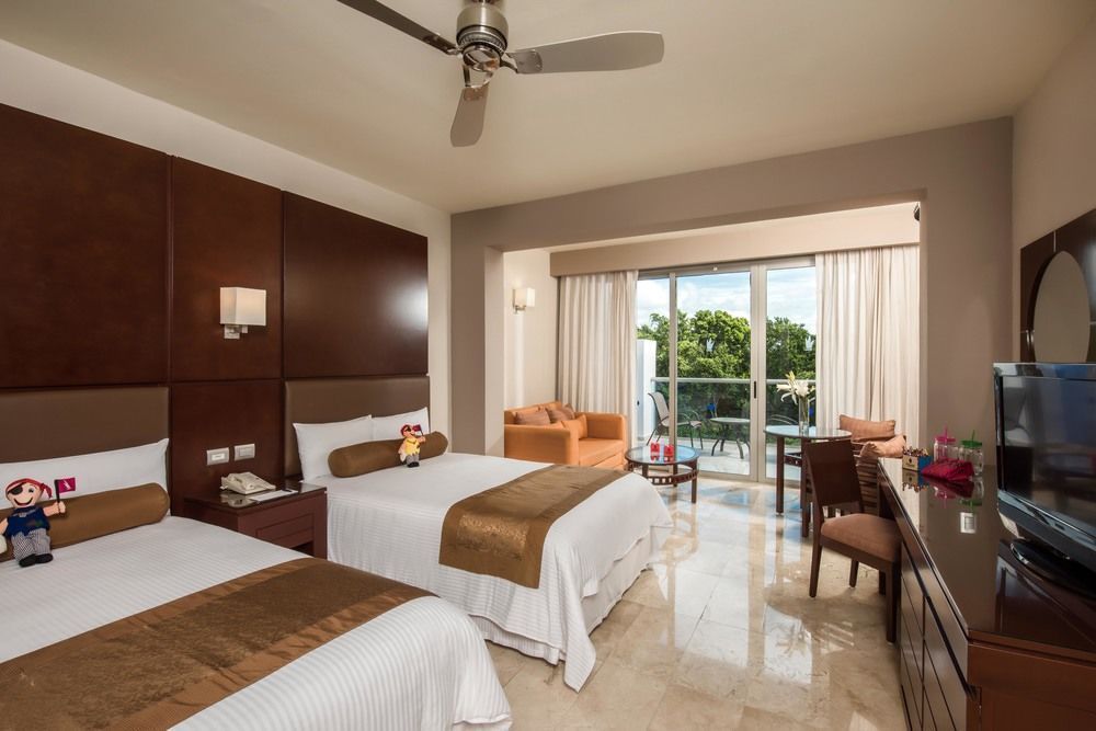 Grand Riviera Princess All Suites Resort & Spa All Inclusive