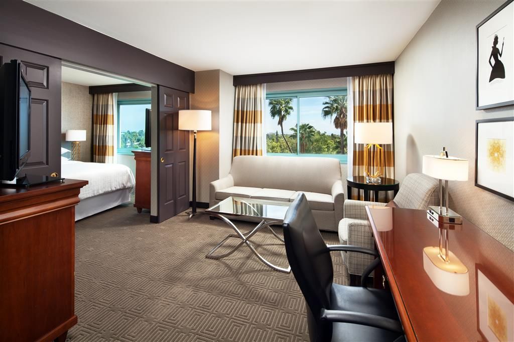 Sheraton Hotel Fairplex & Conference Center