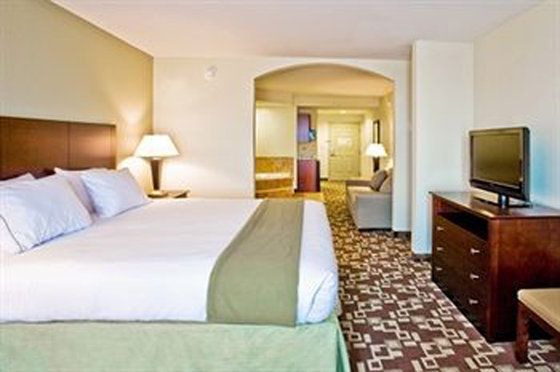 Holiday Inn Express Hotel & Suites Port St. Lucie West, an IHG Hotel