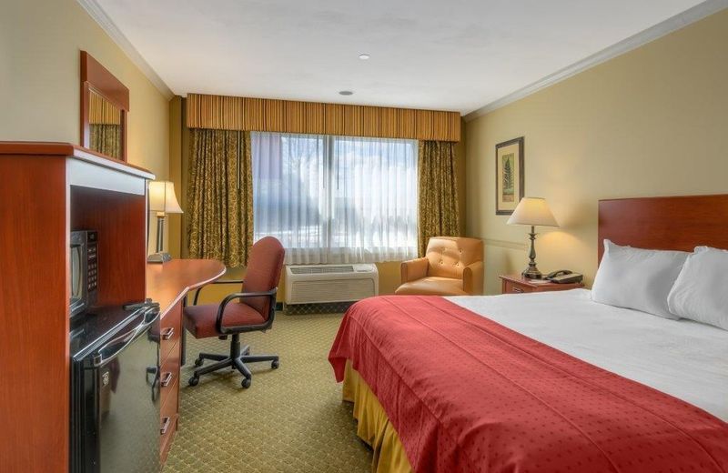 Anchorage Inn and Suites