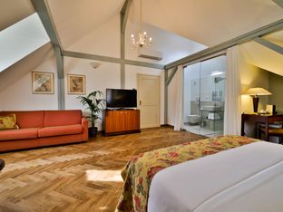 Hotel Image 1