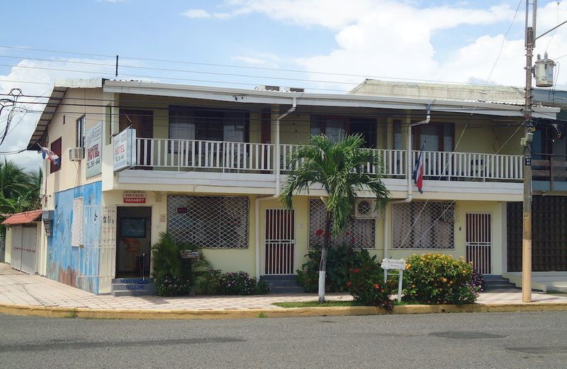 Michael's Surfside Hotel