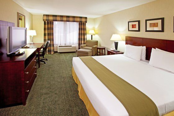 Holiday Inn Express Radcliff Fort Knox, an IHG Hotel
