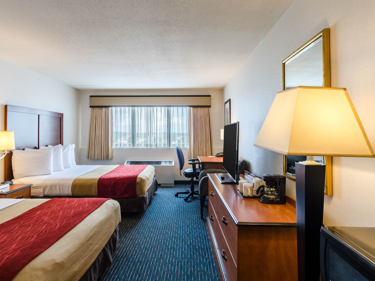 Comfort Inn & Suites Logan International Airport