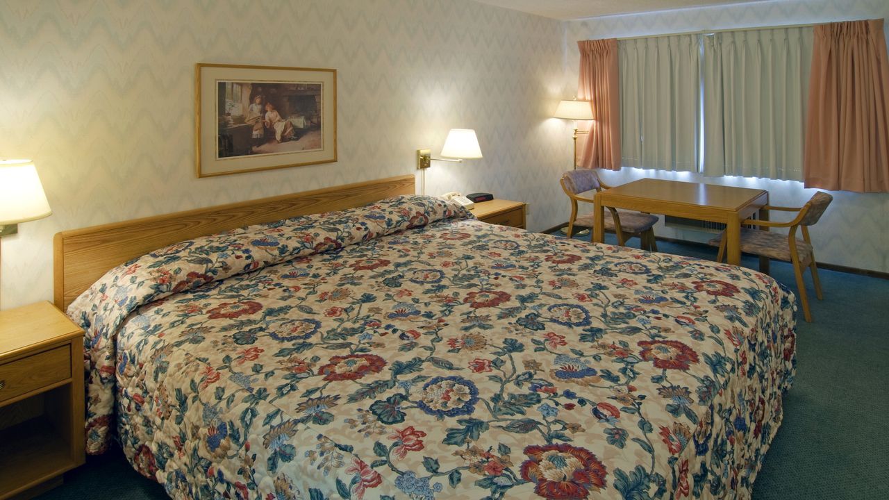 Valu Stay Inn & Suites River Falls