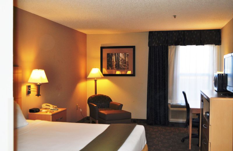 SureStay Plus Hotel by Best Western Roanoke Rapids I-95