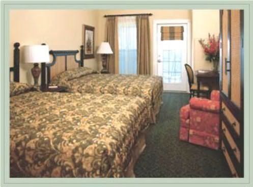 Lighthouse Inn at Aransas Bay