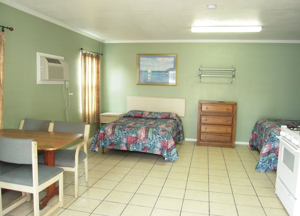 Bayfront Cottages
