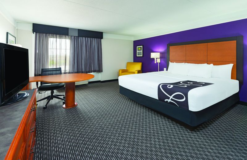 La Quinta by Wyndham St. Louis Westport
