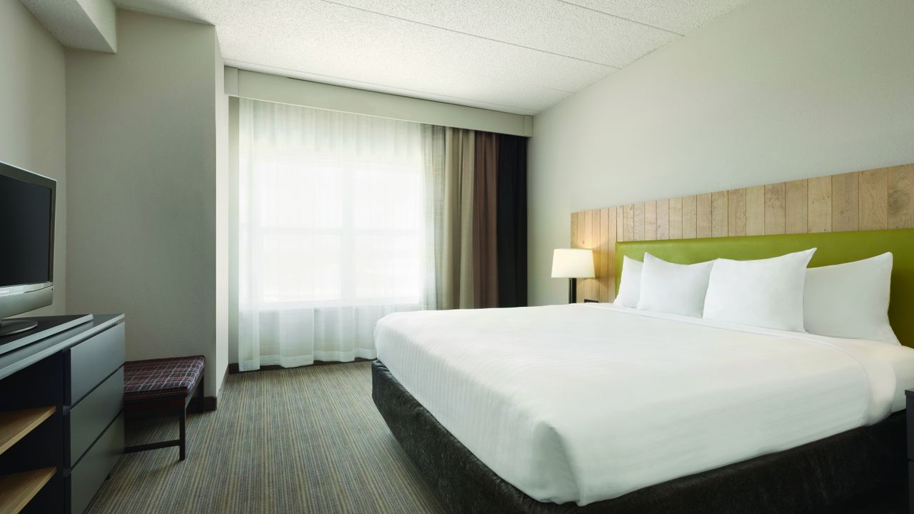 Country Inn & Suites by Radisson, Shoreview, MN