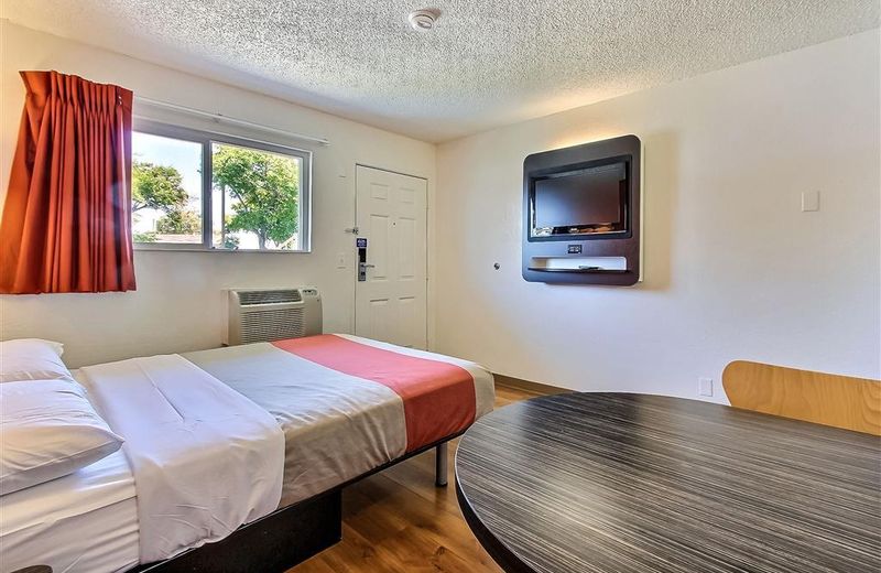 Motel 6-San Jose, CA - Airport