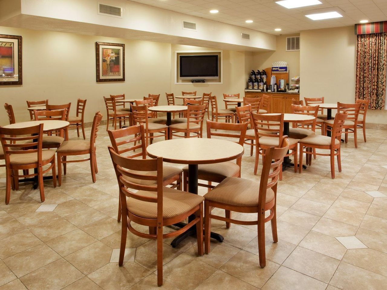 Country Inn & Suites by Radisson, San Jose International Airport, CA