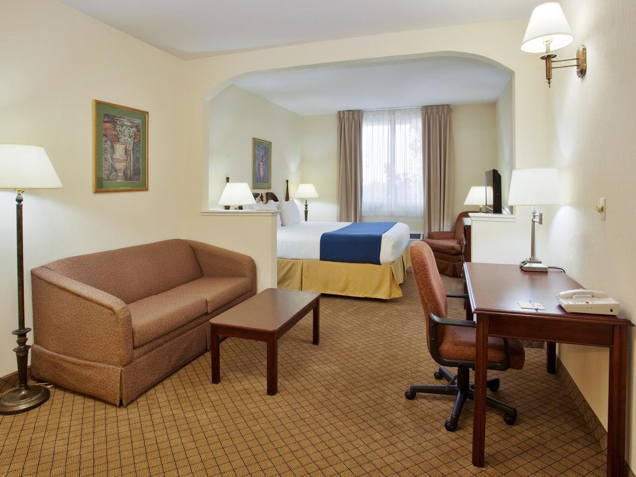 Country Inn & Suites by Radisson, San Jose International Airport, CA