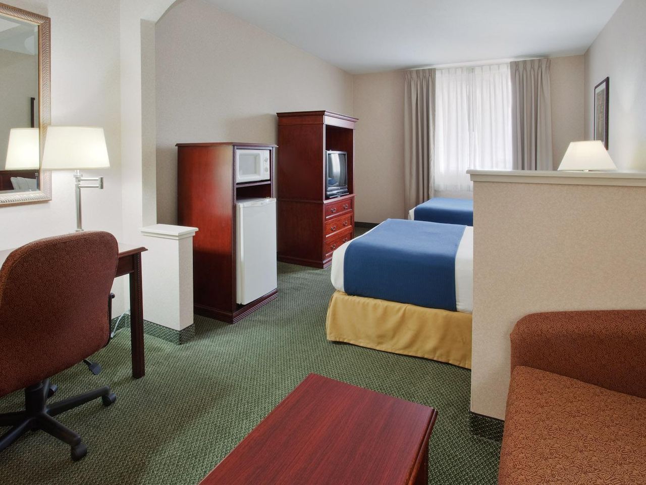 Country Inn & Suites by Radisson, San Jose International Airport, CA