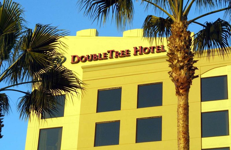 DoubleTree by Hilton Santa Ana - Orange County Airport