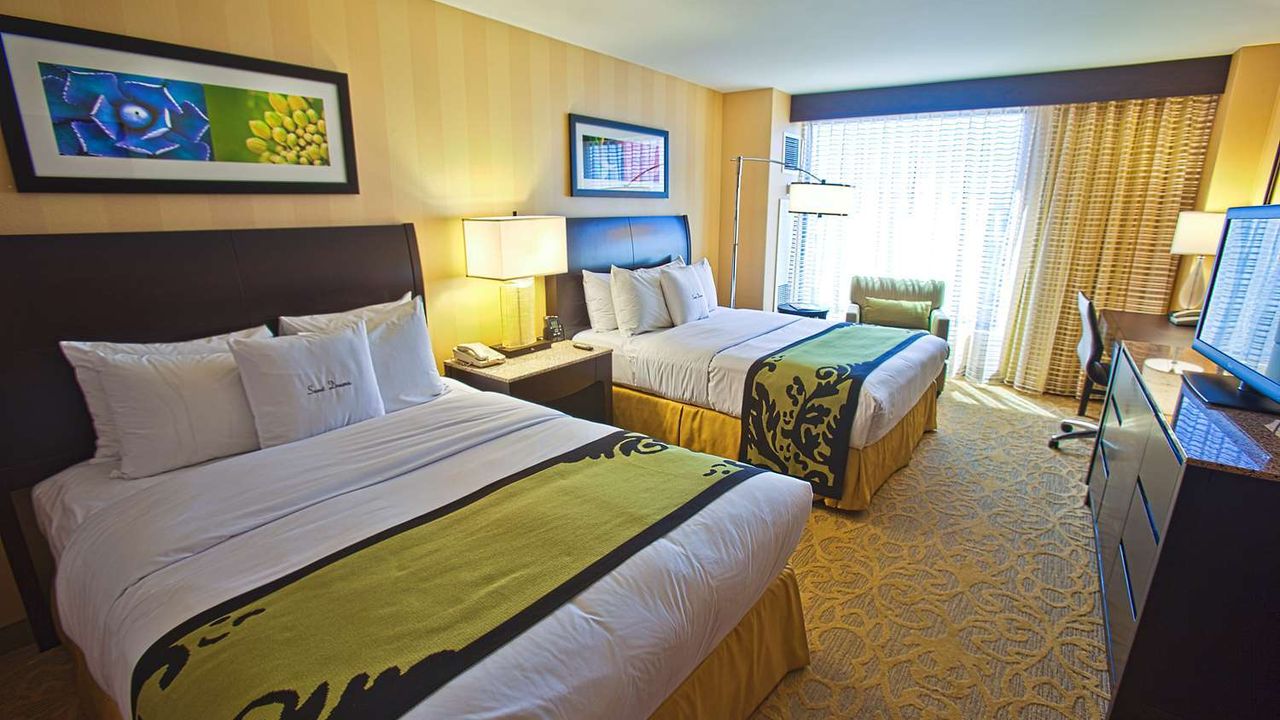 DoubleTree by Hilton Santa Ana - Orange County Airport