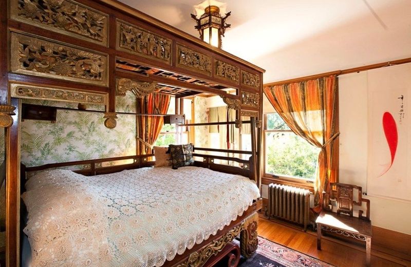 The Darling House