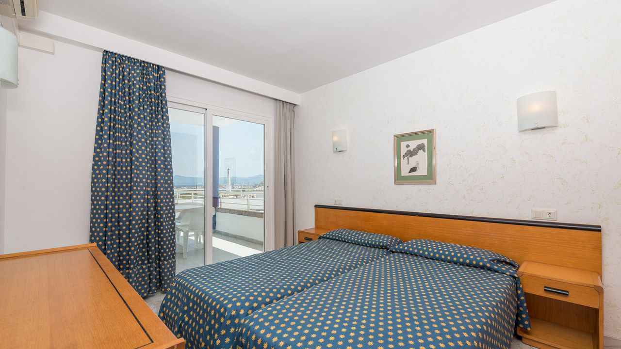Apartamentos Ses Roquetes