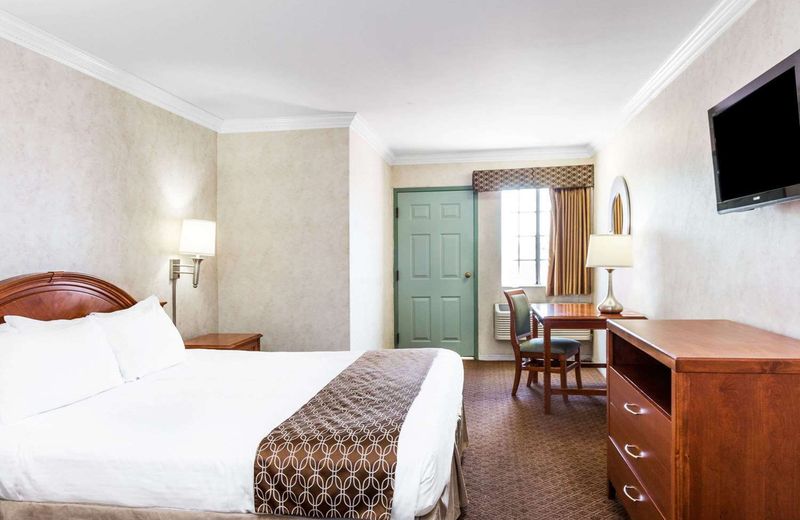 Days Inn by Wyndham Santa Monica/Los Angeles