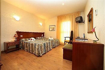 Duerming Villa De Sarria Hotel