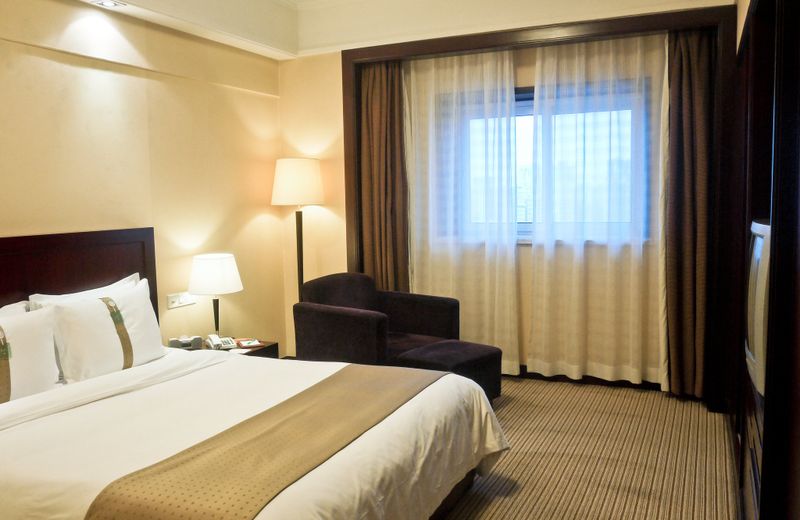 Holiday Inn Shanghai Downtown