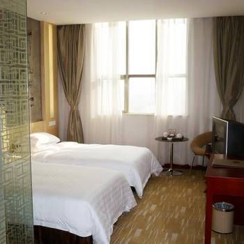 Golden Palace Hotel