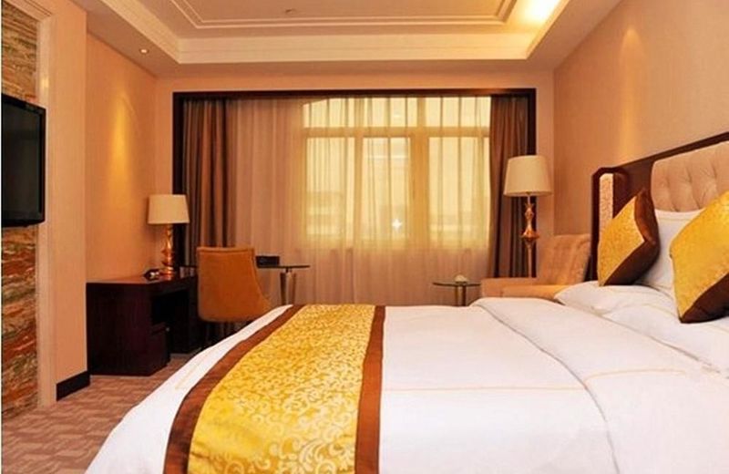 WEST COAST GARDEN HOTEL