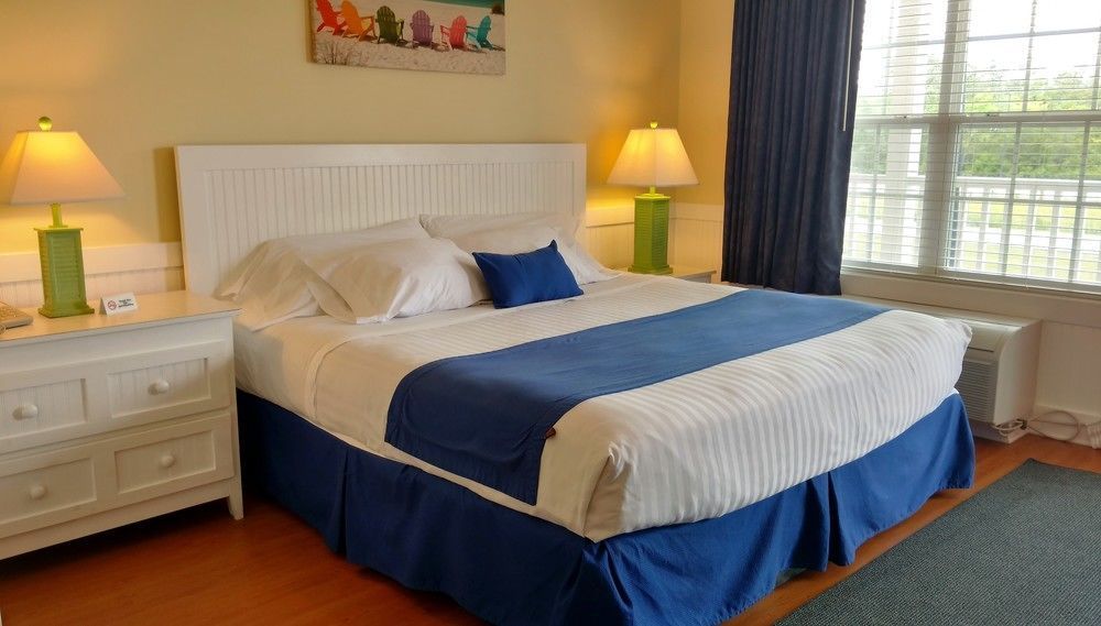 Topsail Shores Inn