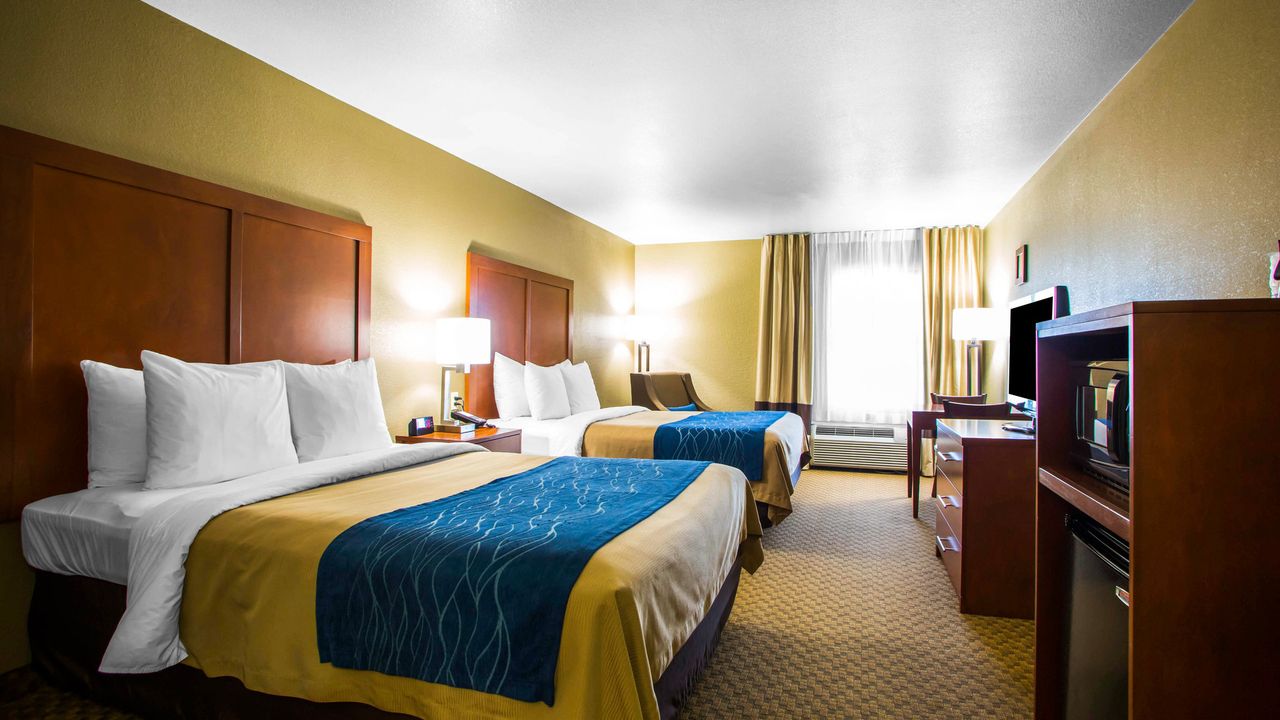 Comfort Inn and Suites