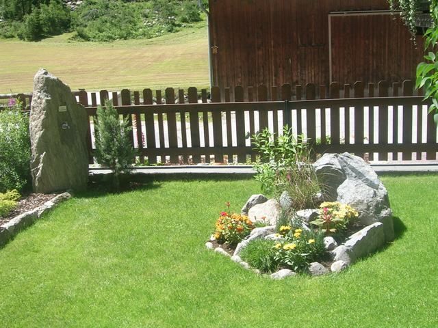 Outdoor Pictures 17
