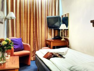 Hotel Image 1