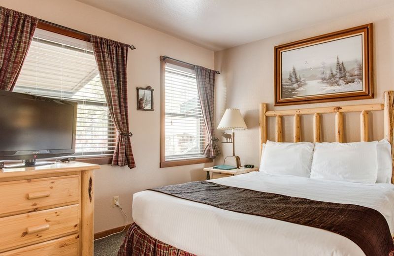 Franciscan Lakeside Lodge