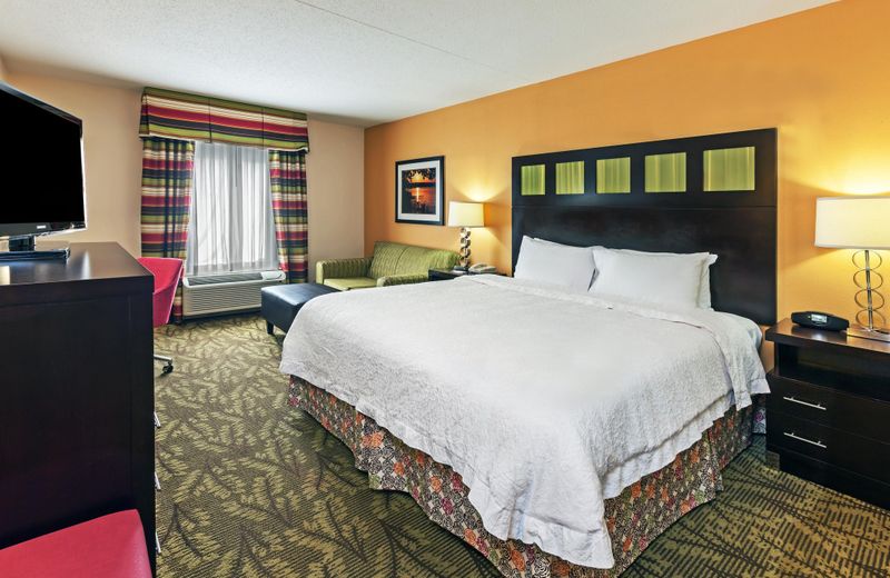 Hampton Inn & Suites Tulsa-Woodland Hills