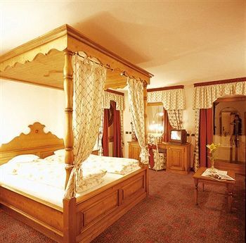 Kronplatz-Resort Berghotel Zirm