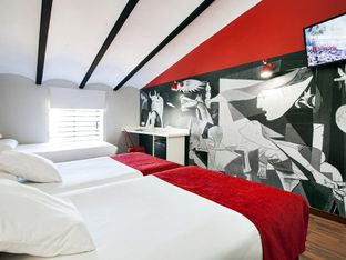 Hotel Image 2